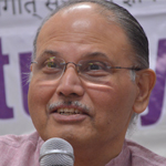 Dr. Anand Nadkarni